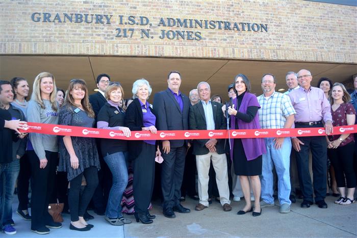 GISD Cuts Ribbon for New Administration Building